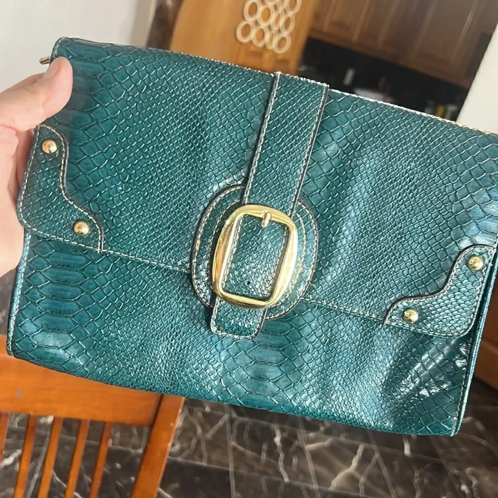 Green  clutch bag
